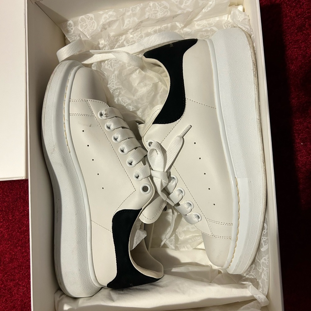 Alexander McQueen Sneakers